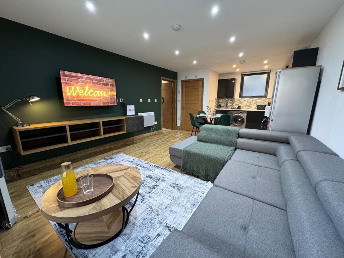 The Edge Ft4 Apartment London Exterior photo